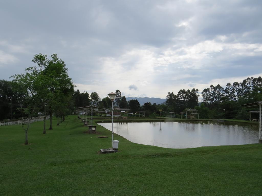 Finca Recreacional Marcelandia Санта-Роса-де-Кабаль Екстер'єр фото